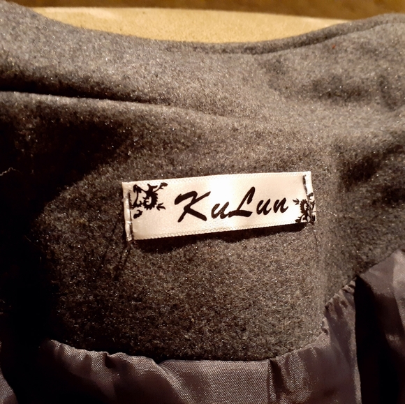 Gray Jacket - Picture 3 of 3